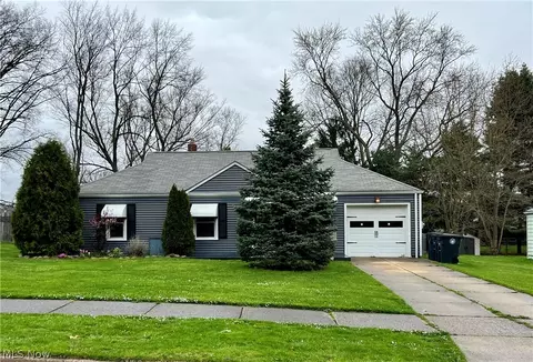 Exterior - 2665 Robindale Ave, Akron, OH 44312 photo 10 of 10