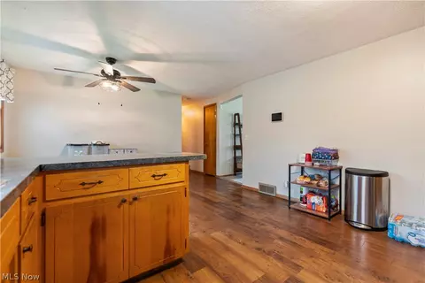 Kitchen - 4904 3rd St NW, Canton, OH 44708 photo 4 of 4
