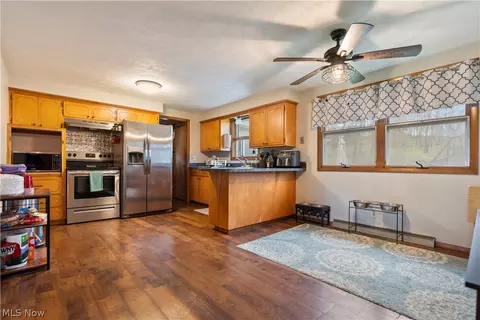 Kitchen - 4904 3rd St NW, Canton, OH 44708 photo 1 of 4