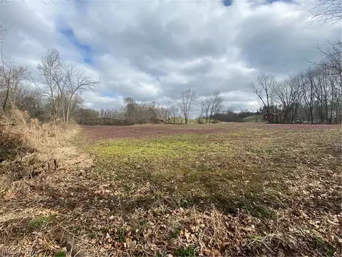 9470 Munson Rd, Shreve, OH 44676