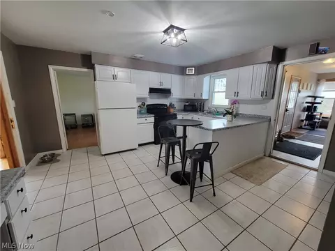 Kitchen - 5636 Ledge Rd, Madison, OH 44057 photo 1 of 3