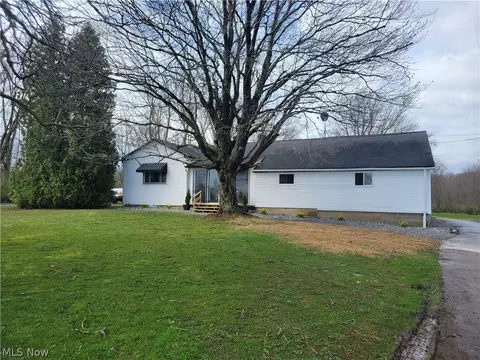5636 Ledge Rd, Madison, OH 44057
