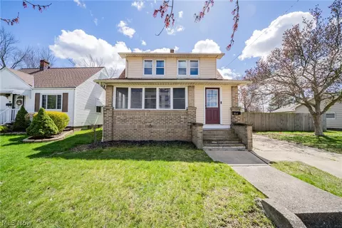 66 Justin St, Bedford, OH 44146