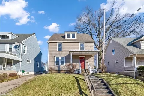 1495 Beardsley St, Akron, OH 44301