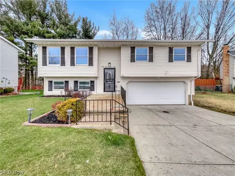 6429 Goebel Dr, Cleveland, OH 44134