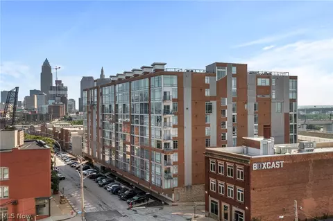 2222 Detroit Ave #707, Cleveland, OH 44113