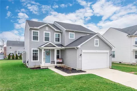 9089 Sweet Gum Trl, Olmsted Twp, OH 44138