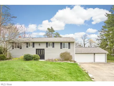 855 Rothrock Cir, Copley, OH 44321