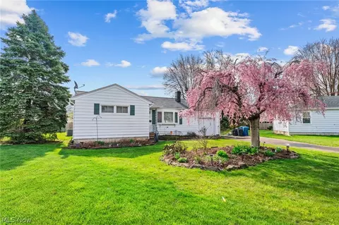 Exterior - 2913 Werner Ct, Lorain, OH 44052 photo 2 of 7