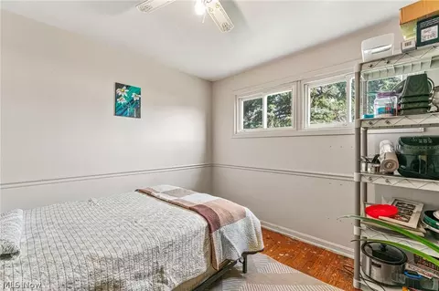 Bedroom - 2913 Werner Ct, Lorain, OH 44052 photo 2 of 2