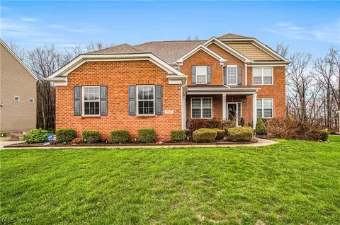 7118 Hawthorn Trce, Independence, OH 44131