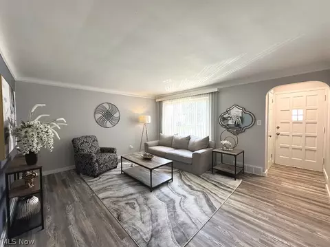 Living - 5155 Thomas St, Maple Heights, OH 44137 photo 2 of 2