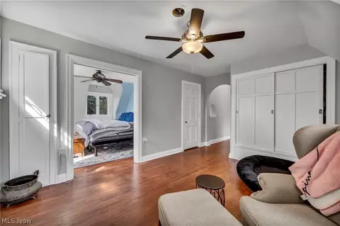 Living - 396 Overbrook Rd, Elyria, OH 44035 photo 8 of 10