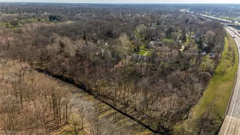 View/Area - 396 Overbrook Rd, Elyria, OH 44035 photo 1 of 2