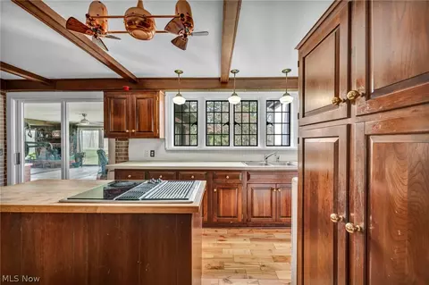 Kitchen - 396 Overbrook Rd, Elyria, OH 44035 photo 5 of 5