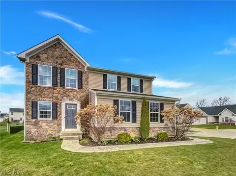 283 Langley Ln, Wadsworth, OH 44281