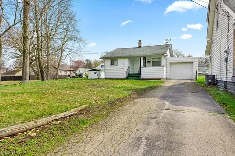 543 Woodside Ave, Youngstown, OH 44505