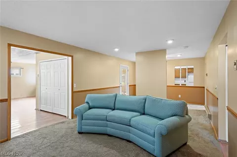 Living - 373 Naples Dr, Elyria, OH 44035 photo 3 of 4