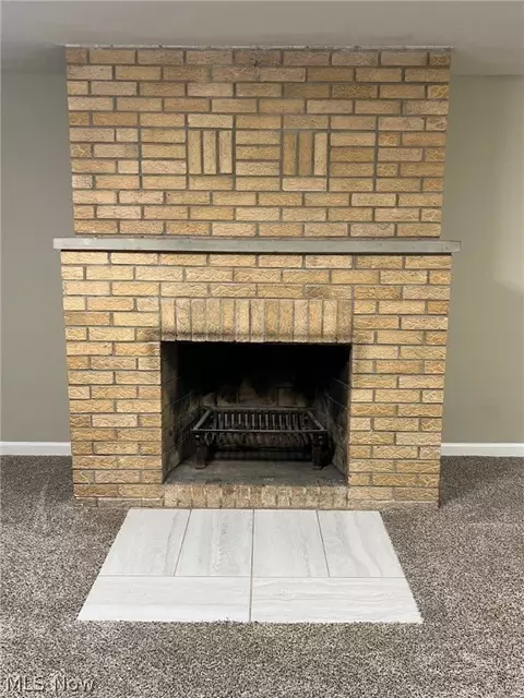 Living - 1067 Packard Dr, Akron, OH 44320 photo 5 of 5