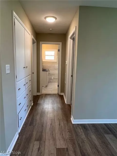 Entry Way - 1067 Packard Dr, Akron, OH 44320 photo 2 of 2