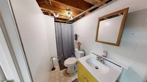 Bath - 7142 Murray Ridge Rd, Elyria, OH 44035 photo 3 of 3