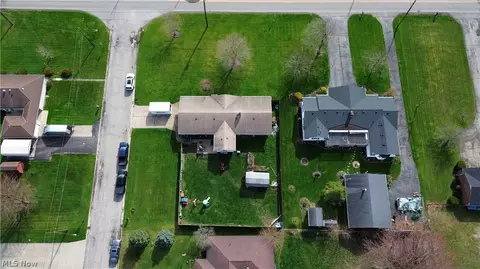 Exterior - 7142 Murray Ridge Rd, Elyria, OH 44035 photo 9 of 9