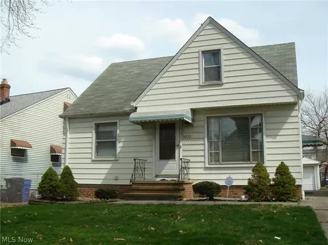3253 W 130th St, Cleveland, OH 44111