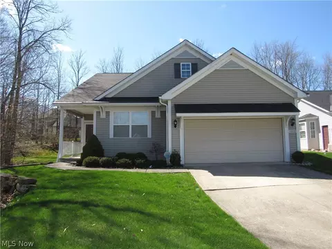 10233 Hidden Valley Dr, North Royalton, OH 44133
