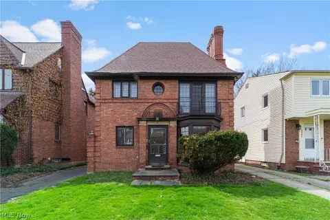 3666 Winchell Rd, Shaker Heights, OH 44122