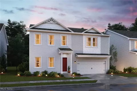 Exterior - 4447 Main St, Perry, OH 44081 photo 4 of 4