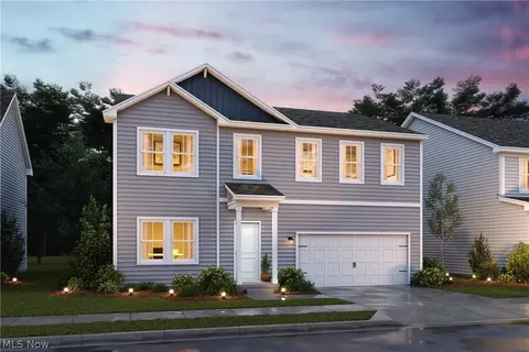 Exterior - 4447 Main St, Perry, OH 44081 photo 3 of 4