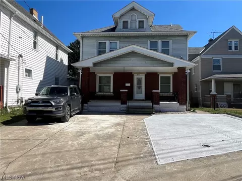 2106 Broadview Rd, Cleveland, OH 44109
