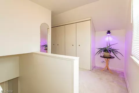 Entry Way - 29720 Cresthaven Dr, Willowick, OH 44095 photo 1 of 1