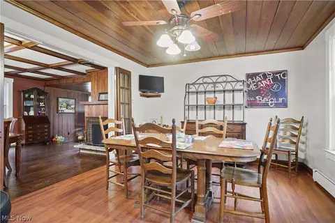 Dining - 33 Cochran Rd, Aurora, OH 44202 photo 1 of 4