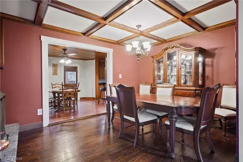 Dining - 33 Cochran Rd, Aurora, OH 44202 photo 4 of 4