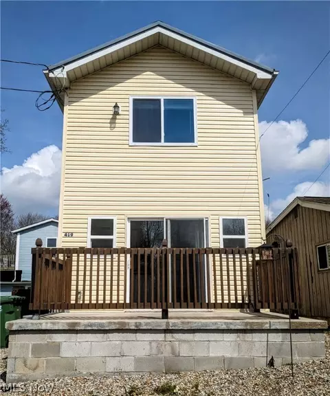 419 W Rhine Ave, Akron, OH 44319