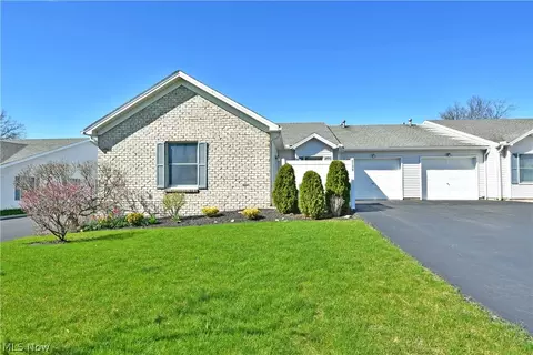 5948 Callaway Cir, Youngstown, OH 44515