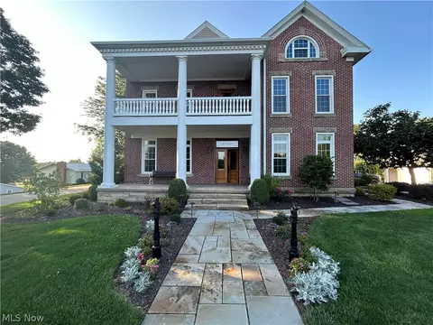 109 Rand Ave, Saint Clairsville, OH 43950