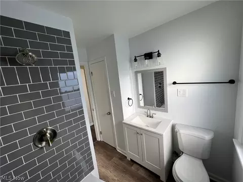 3330 Klusner Ave, Parma, OH 44134 photo 9