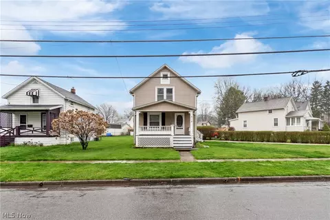 618 Broadway St E, Cuyahoga Falls, OH 44221