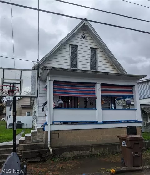 934 Commerce St, Wellsville, OH 43968