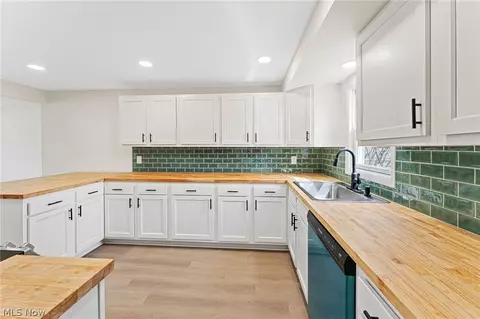Kitchen - 745 Abbe Rd N, Elyria, OH 44035 photo 5 of 5