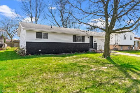 745 Abbe Rd N, Elyria, OH 44035