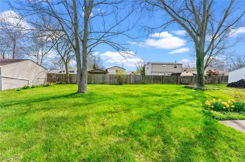 Exterior - 745 Abbe Rd N, Elyria, OH 44035 photo 3 of 5
