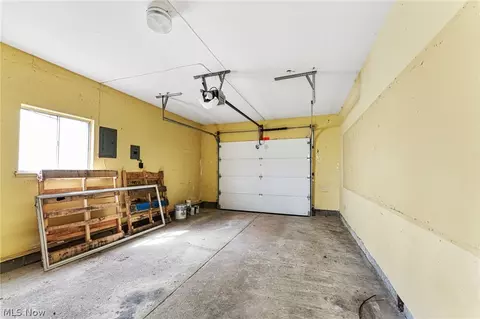 Exterior - 745 Abbe Rd N, Elyria, OH 44035 photo 4 of 5