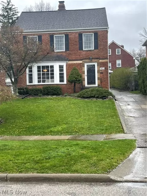 3853 Meadowbrook Blvd, University Heights, OH 44118