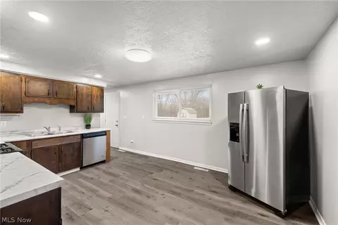 Kitchen - 172 E Hamilton St, Oberlin, OH 44074 photo 1 of 6