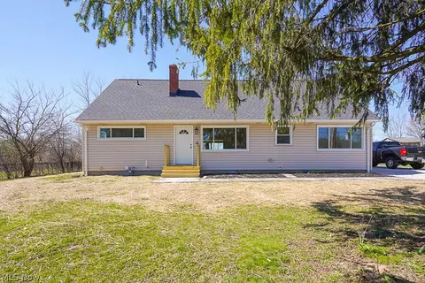 1740 Marks Rd, Valley City, OH 44280