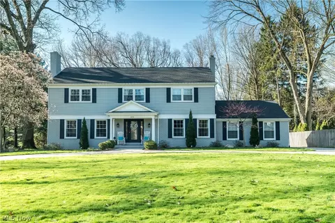 2498 Worthington Rd, Akron, OH 44313