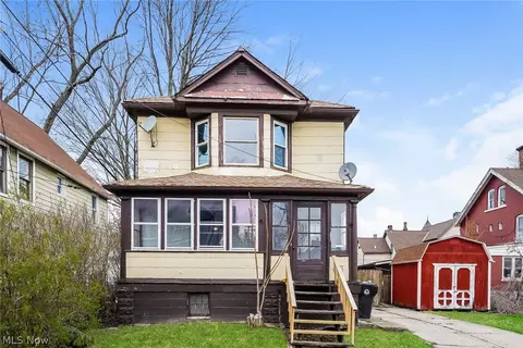 9510 Silk Ave, Cleveland, OH 44102